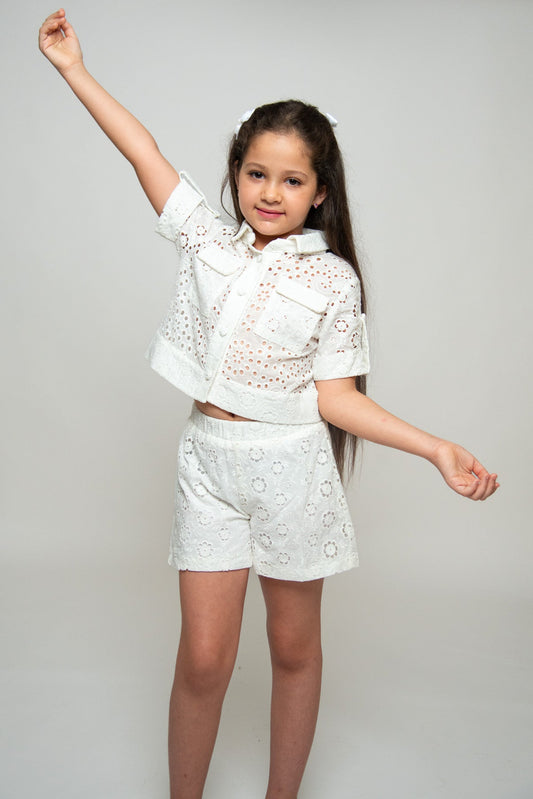 CHEMISE EN BRODERIE ANGLAISE