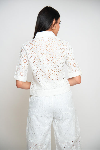 PANTALON LARGE EN BRODERIE ANGLAISE
